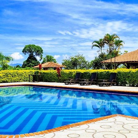 Hotel Campestre Cafe Tropical Кимбая Екстериор снимка