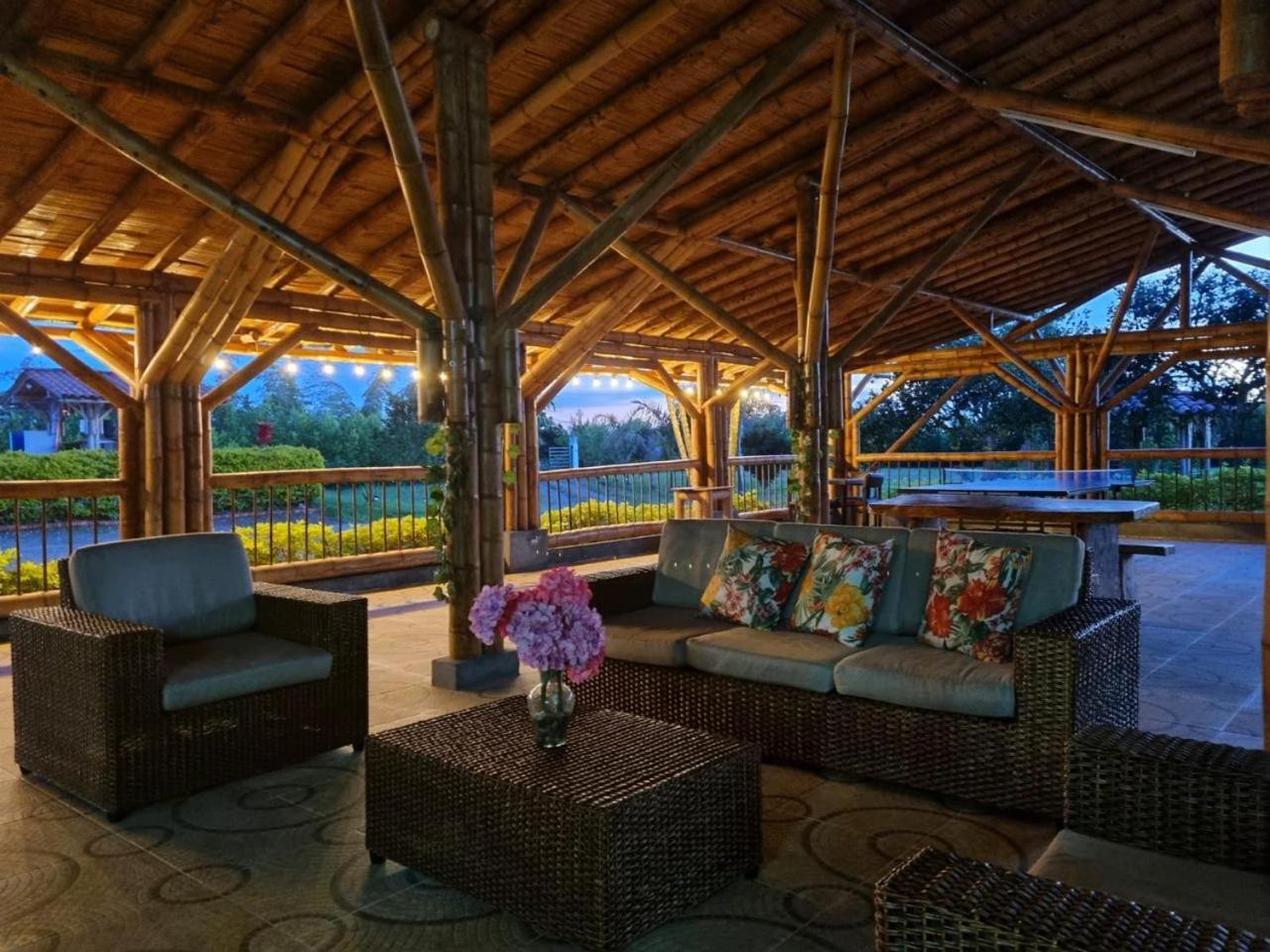 Hotel Campestre Cafe Tropical Кимбая Екстериор снимка